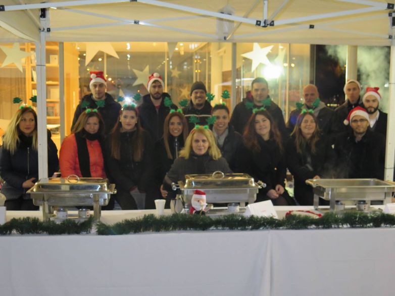 &Eta; &pi;&iota;&omicron; Ό&mu;&omicron;&rho;&phi;&eta; &Pi;&alpha;&rho;&alpha;&mu;&omicron;&nu;ή &Pi;&rho;&omega;&tau;&omicron;&chi;&rho;&omicron;&nu;&iota;ά&sigmaf;